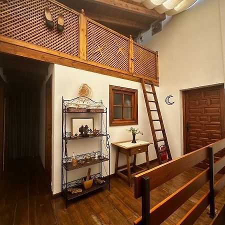Espaciosa Y Elegante Casa Rural En 로스마리네스 외부 사진