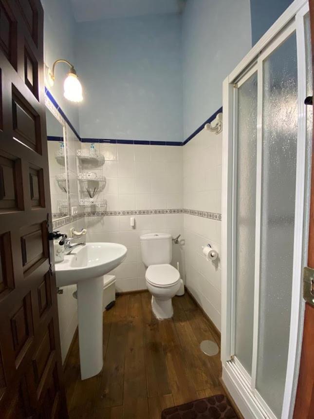 Espaciosa Y Elegante Casa Rural En 로스마리네스 외부 사진