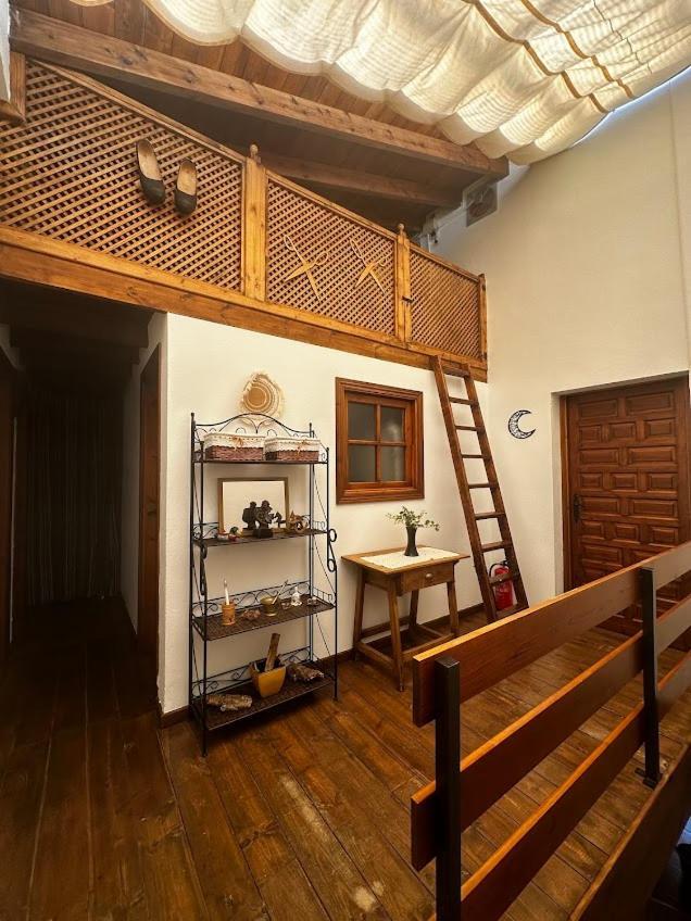 Espaciosa Y Elegante Casa Rural En 로스마리네스 외부 사진
