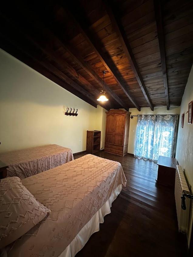Espaciosa Y Elegante Casa Rural En 로스마리네스 외부 사진