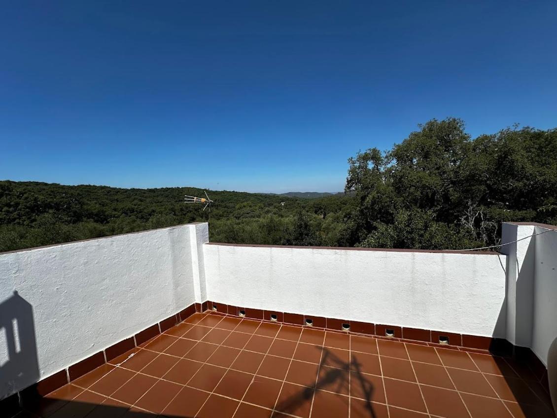 Espaciosa Y Elegante Casa Rural En 로스마리네스 외부 사진